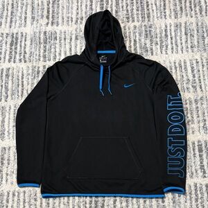 Nike Women’s Lightweight Dri Fit Hoodie Top-Medium